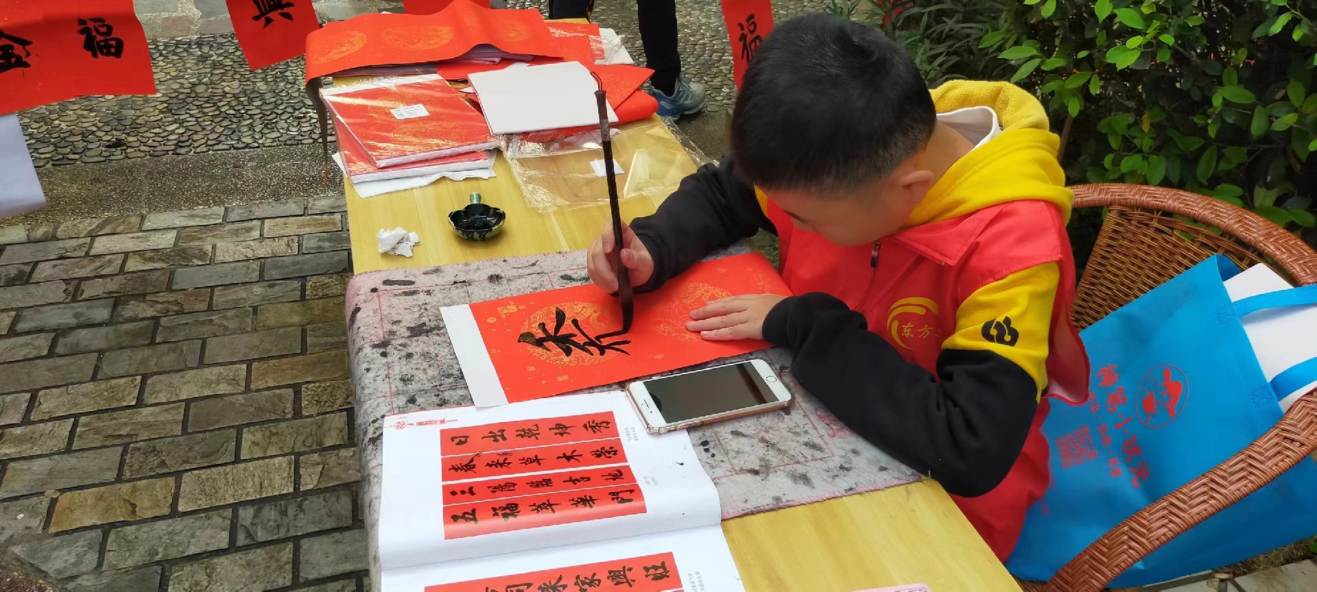 1706865471208089.jpg 1706865471208089.jpg